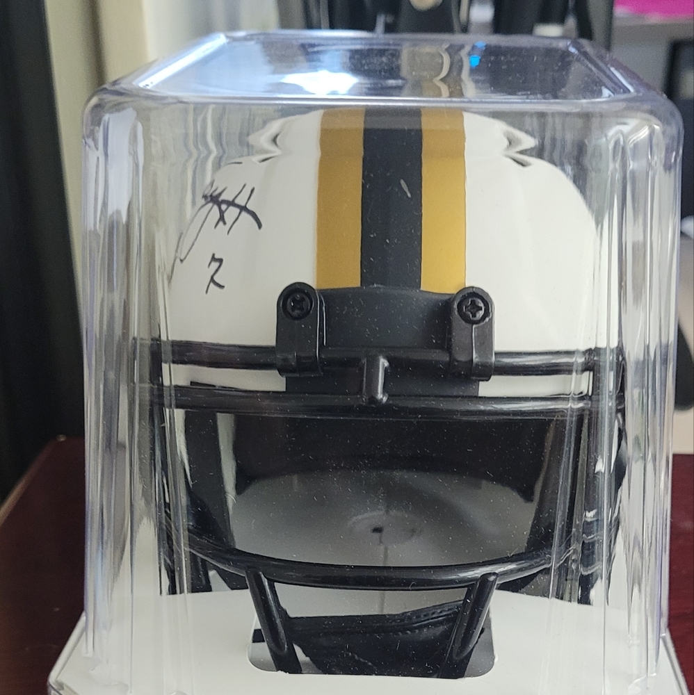 Mini helmet - Picture 3 of 4